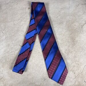 Jos A Bank Reserve Tie Men's 60" Red Blue Print 100% Silk 3" Wide
